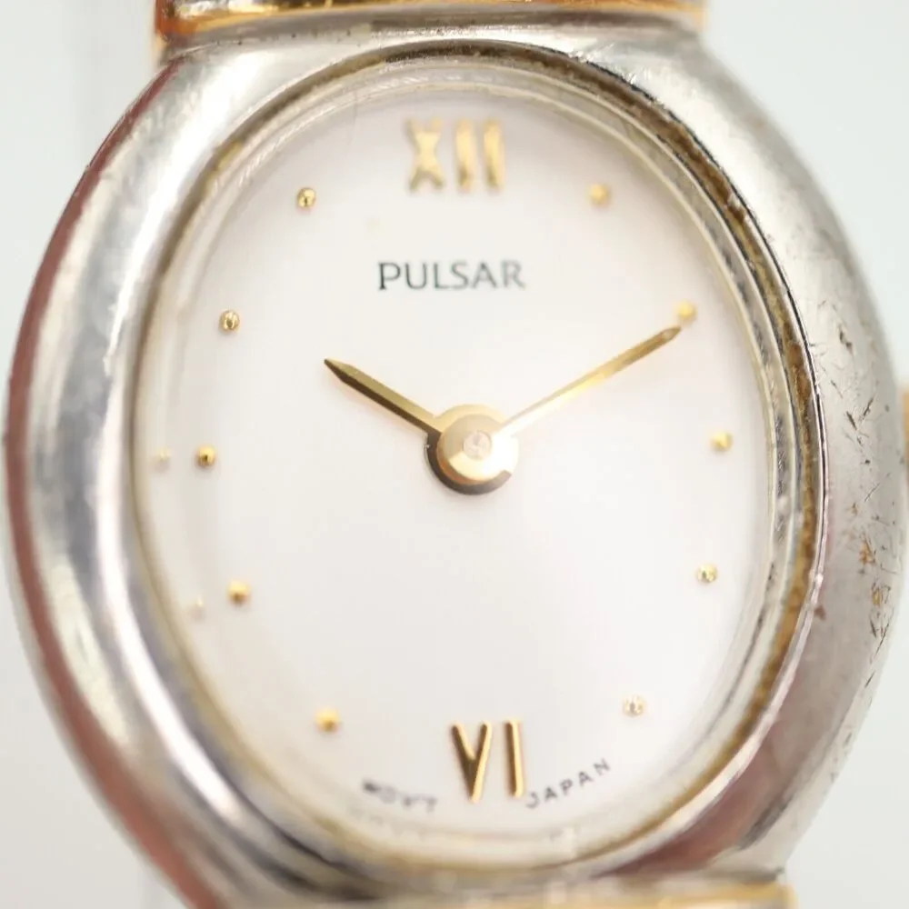 Vintage Pulsar Women Watch 19mm Oval Two Tone Stainless Steel Bracelet V700-X077